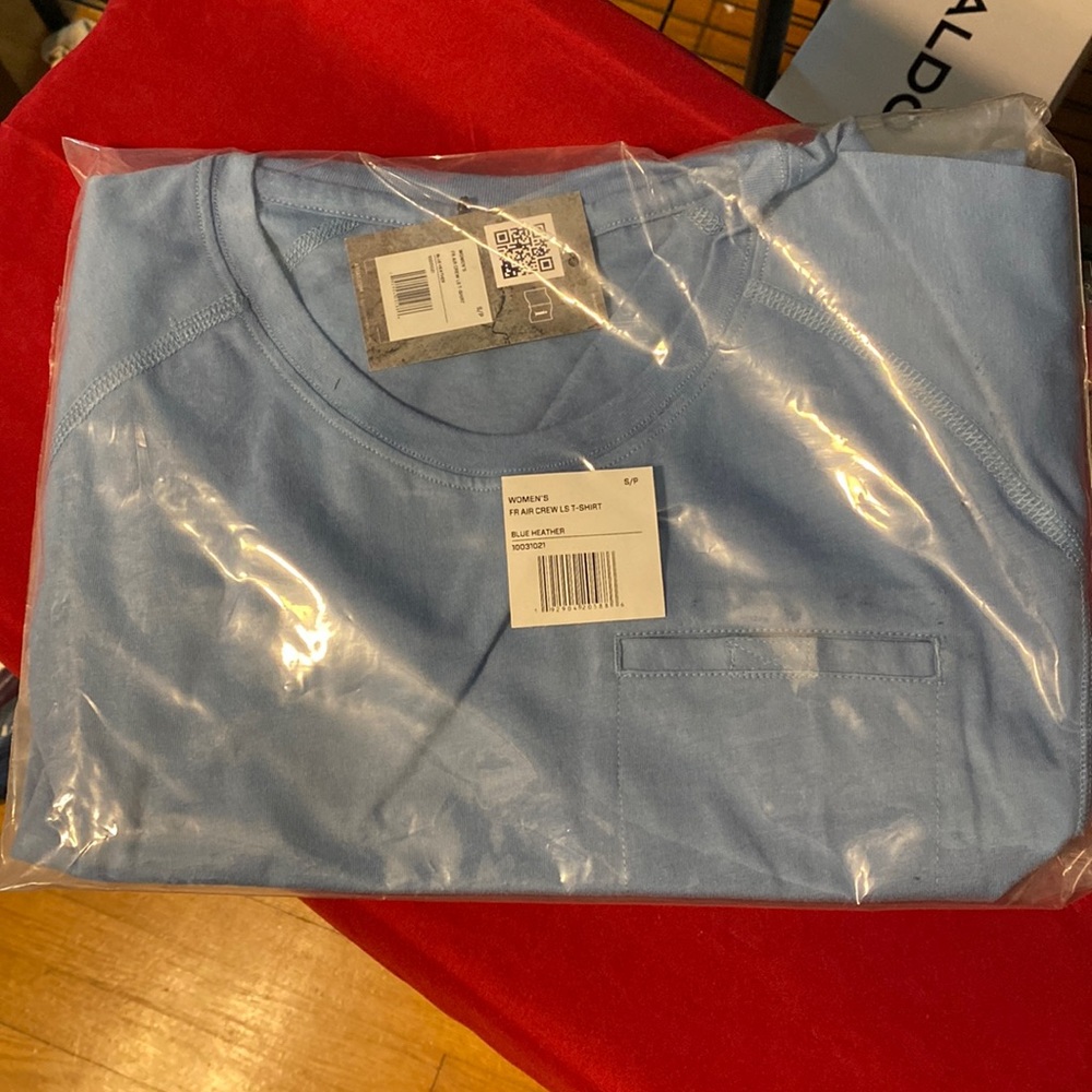 Ariat FR Air Crew Longsleeve Tee S/P NWT